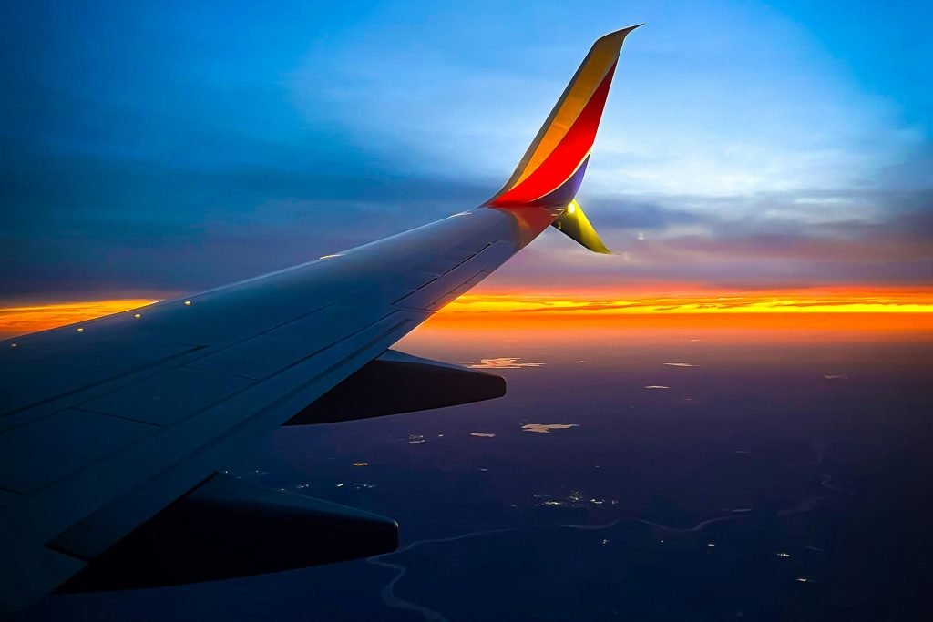 Frankie lopez L6mH2DPYDQk unsplash