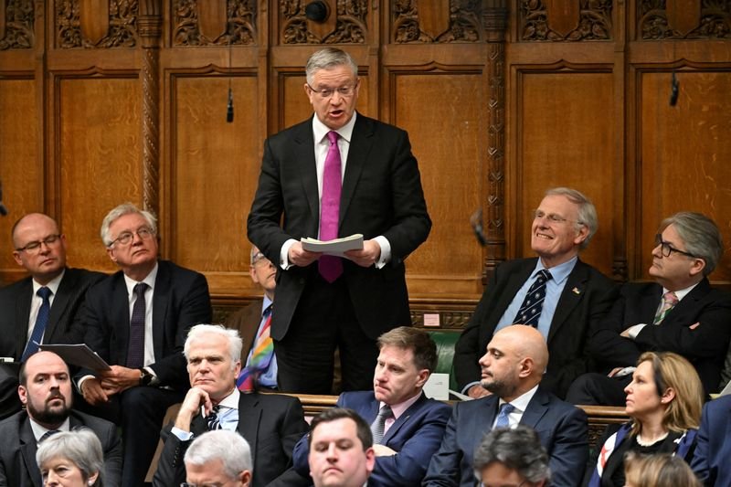 UK Populist Reform Party Gains Support from Recent Conservative Defector