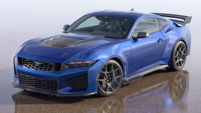 Ford mustang dark horse sc 5 e1768489107399.jpg