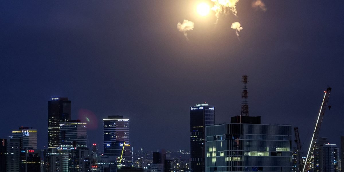 Iran Faces Critical Threat from US Attacks and May Respond with Significant Retaliation