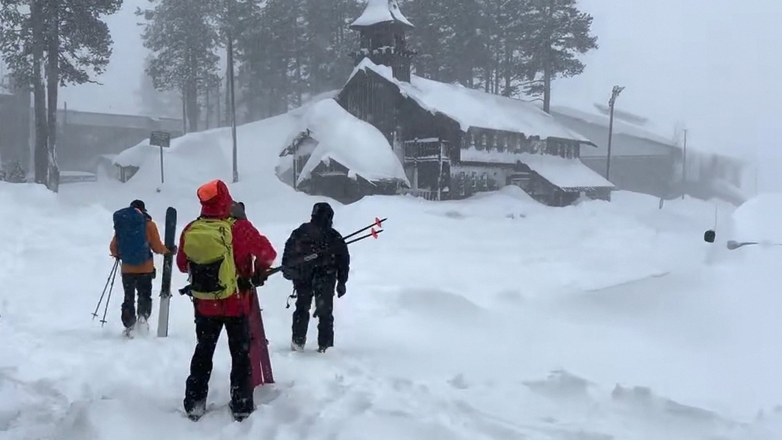 Avalanche Specialist Reveals Survivors Key to Understanding Fatal California Snowslide