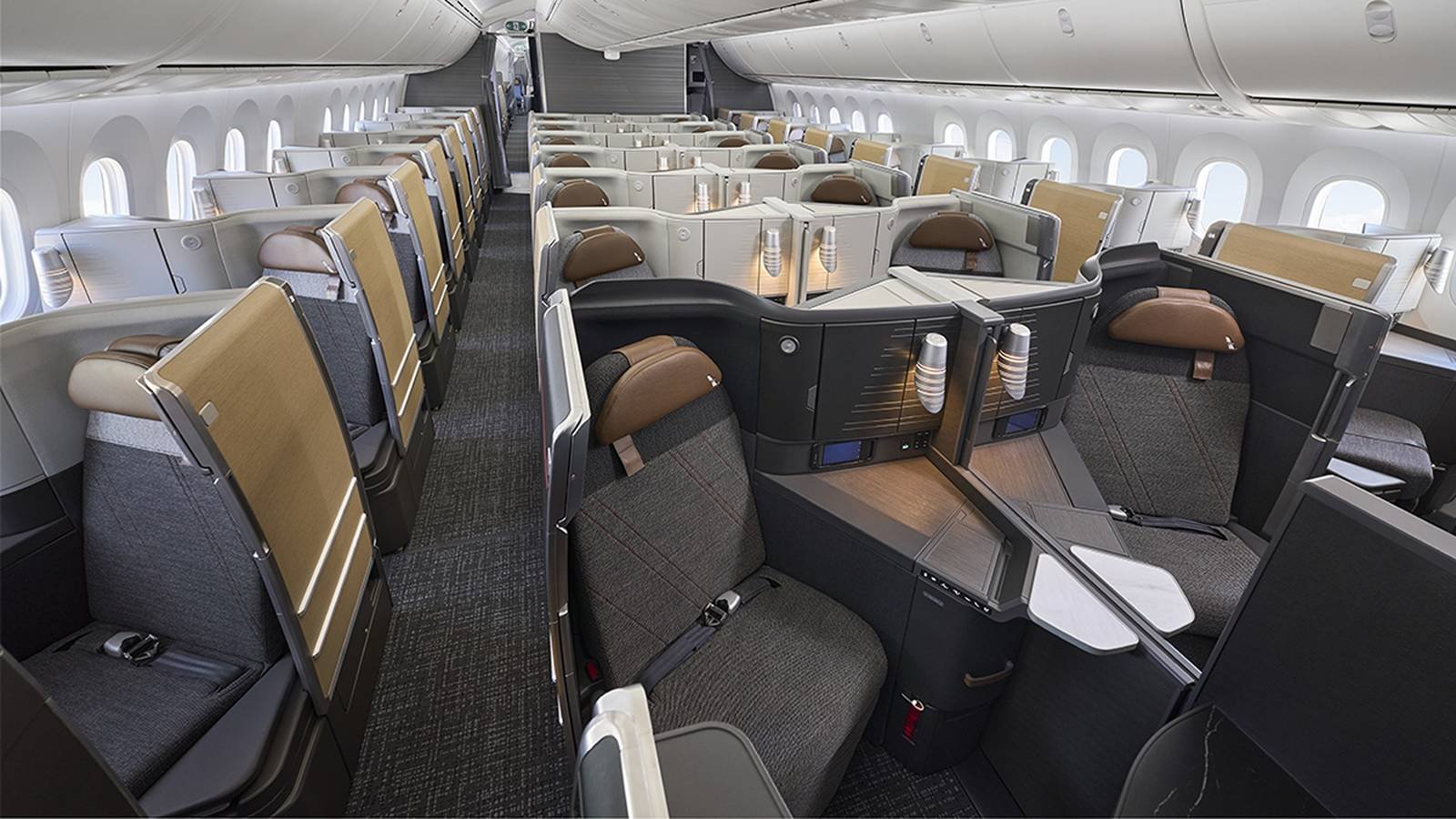 Why American Airlines is Phasing Out Flagship First Class 服务