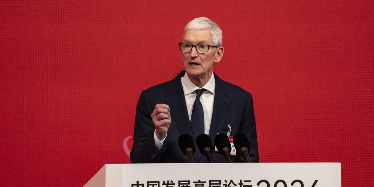 Apple CEO Commends Partnerships in China Amidst Beijing's Increased Pressure