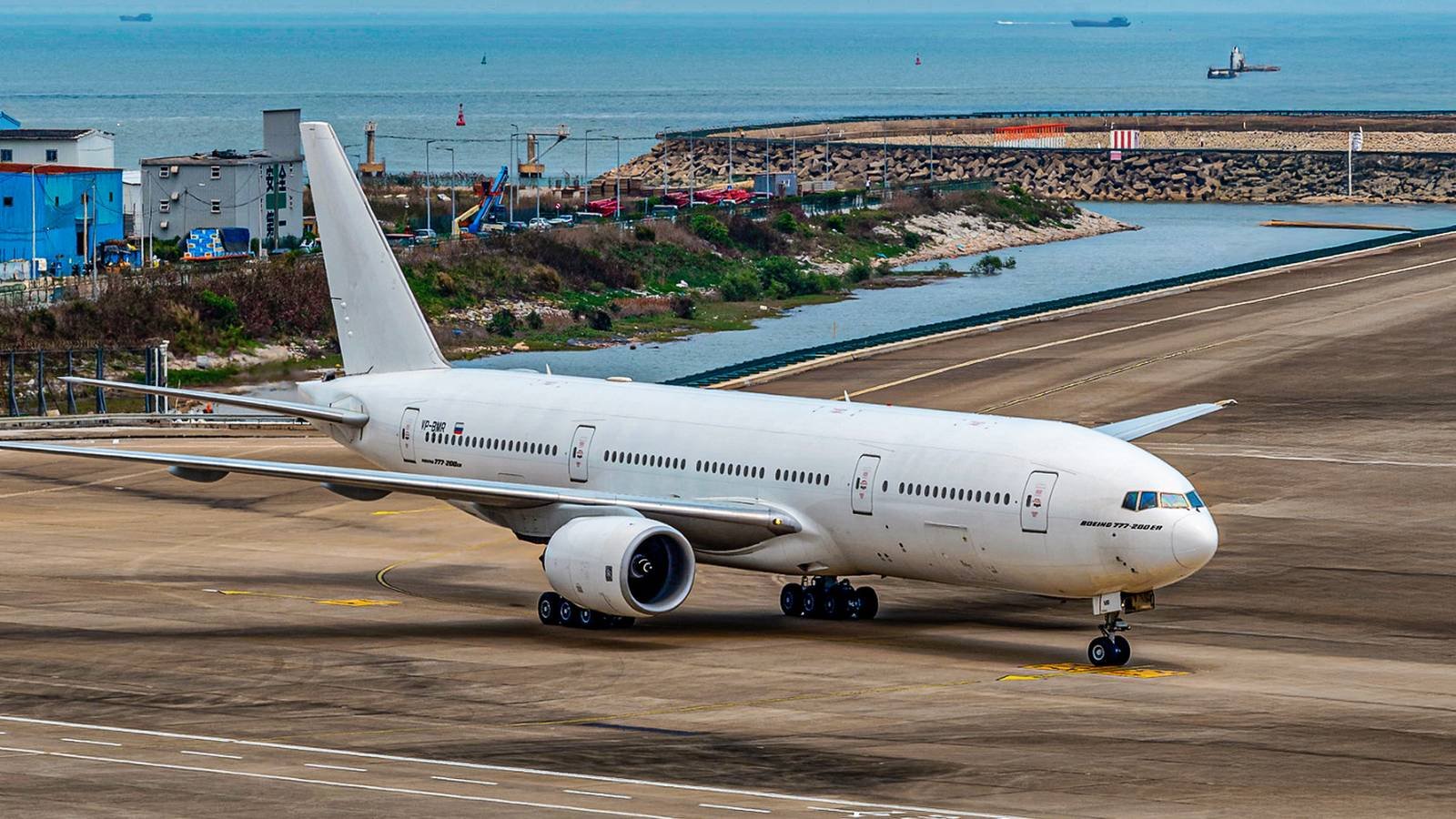 How Iran Outsmarted Sanctions to Create a Hidden Boeing Fleet