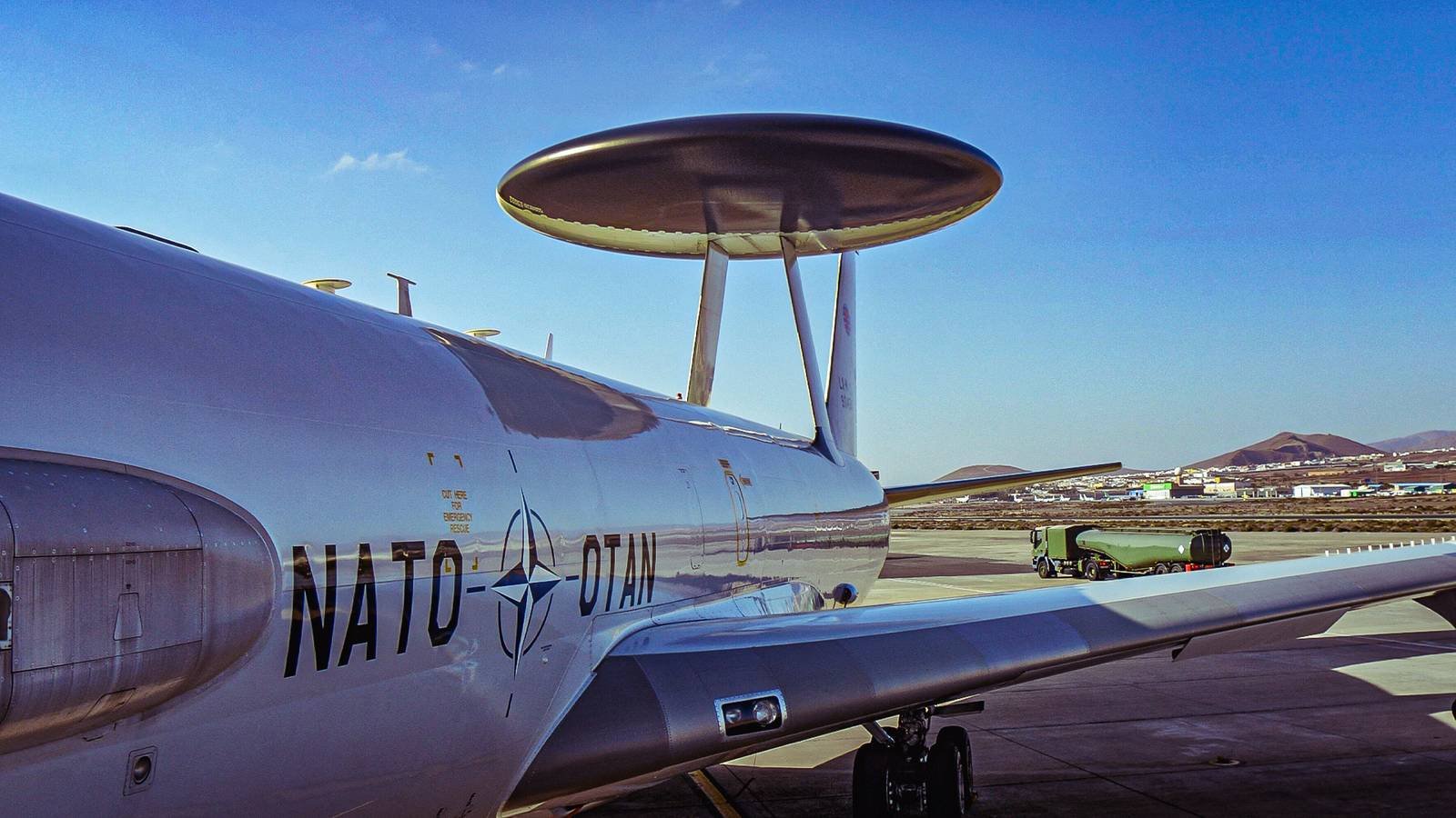 Top 5 NATO Air Bases with the Largest Fighter Jet Fleets