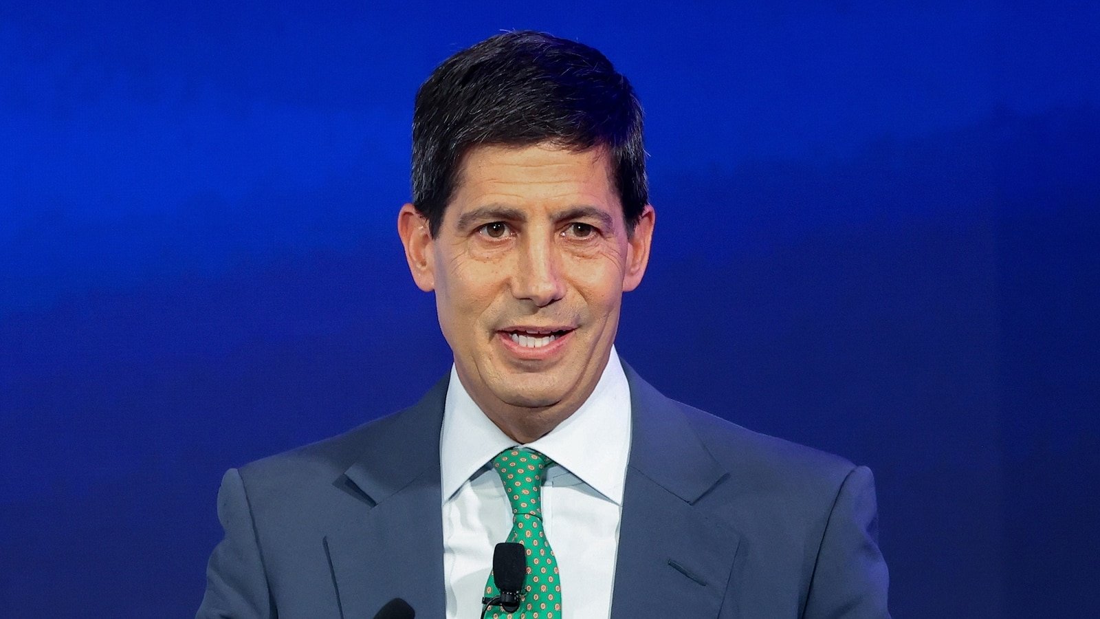 Kevin Warsh, Trump's Fed Chair Nominee, Set to Testify Before Congress Amid Powell Investigation