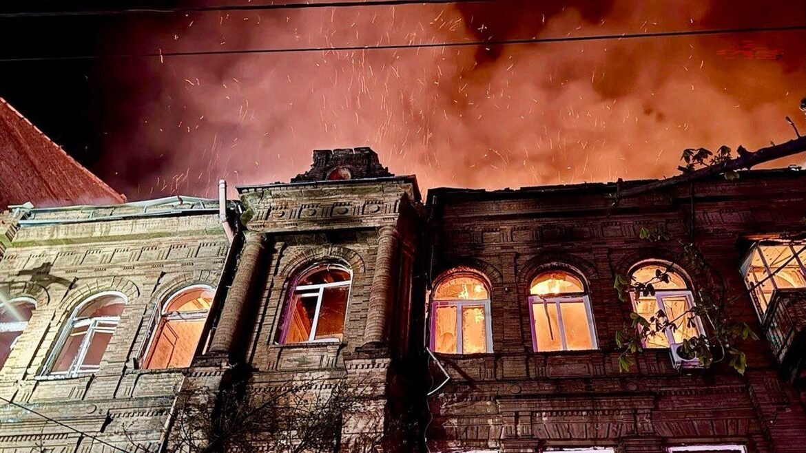 Large-Scale Russian Assault on Ukraine Claims 16 Lives and Injures Over 100, Report Ukrainian Authorities