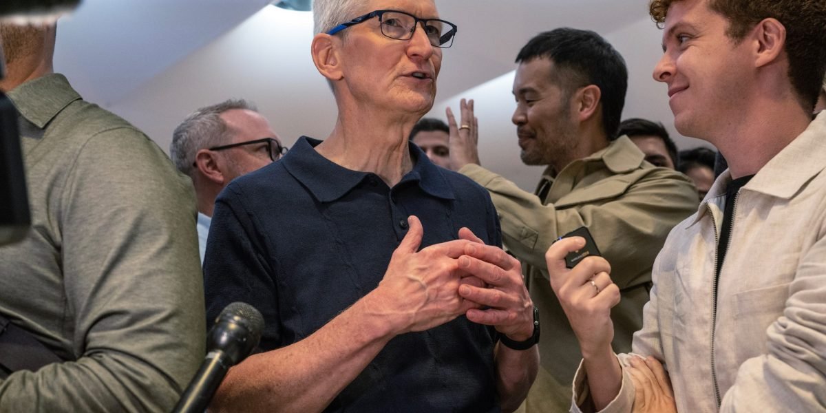 Tim Cook's Key Advice for Apple's Next CEO: Prioritizing Time Management for Success