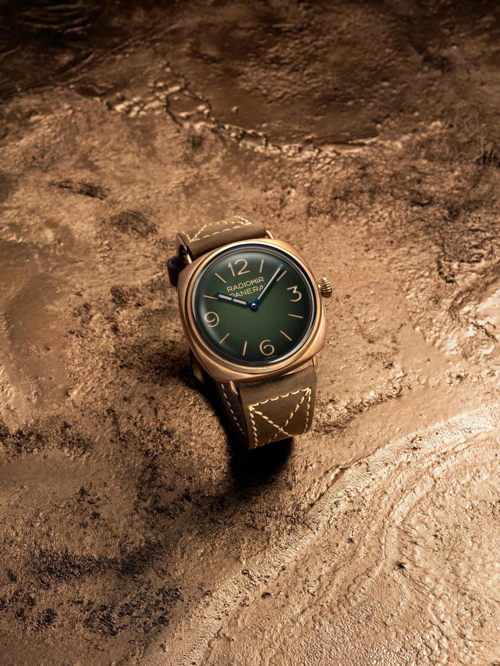 Exploring the Panerai Radiomir Bronzo PAM00760: A Timeless Marvel