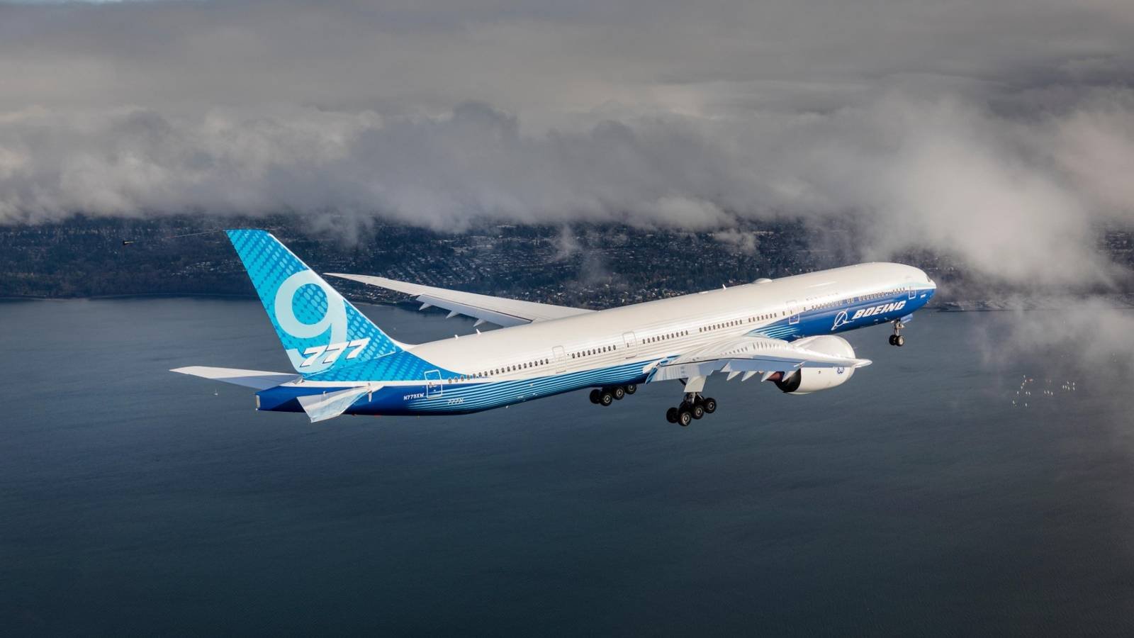 First Boeing 777-9 Production Aircraft Takes Off Before Delivery to Lufthansa