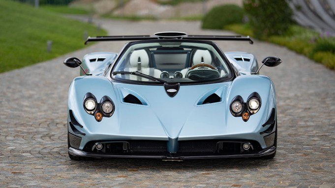 Pagani zonda cervino 00.jpg