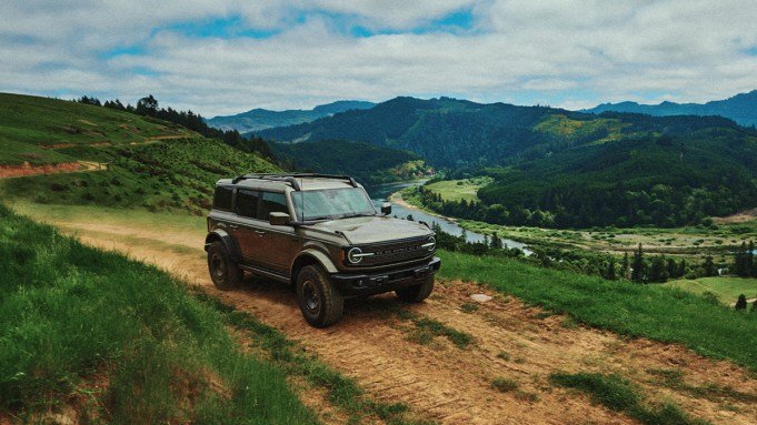 Ford bronco filson.jpg