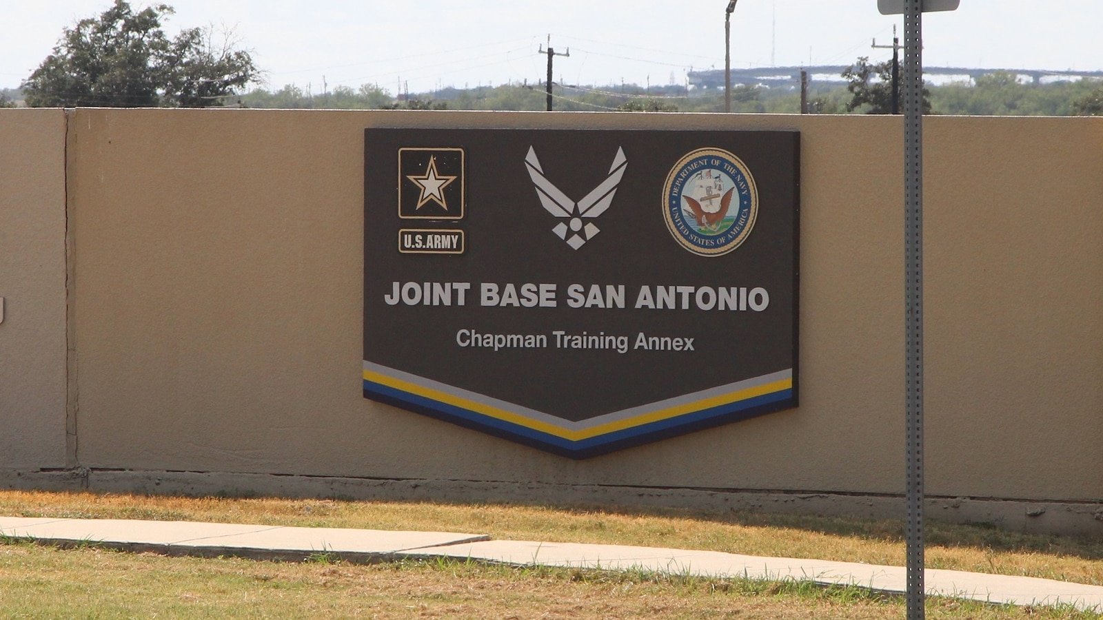 Flu Outbreak Hits Air Force Recruits at Joint Base San Antonio Following End of Mandatory Vaccination by Hegseth